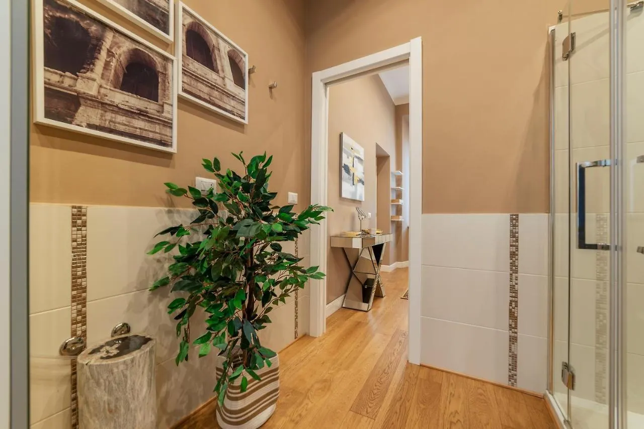 Domus Villa Romana 0*, Ρώμη Ιταλία
